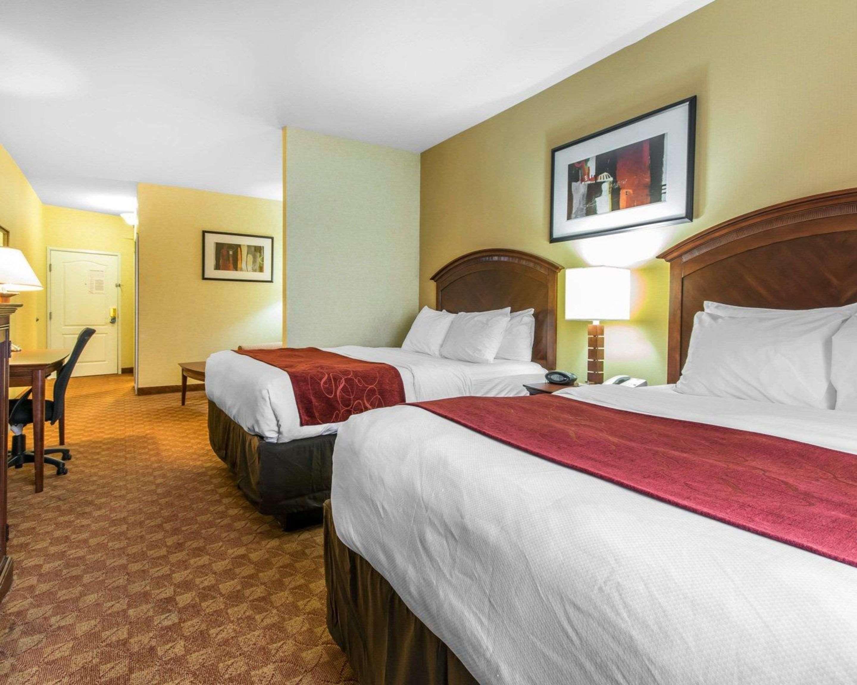 Comfort Suites South Point - Huntington Buitenkant foto