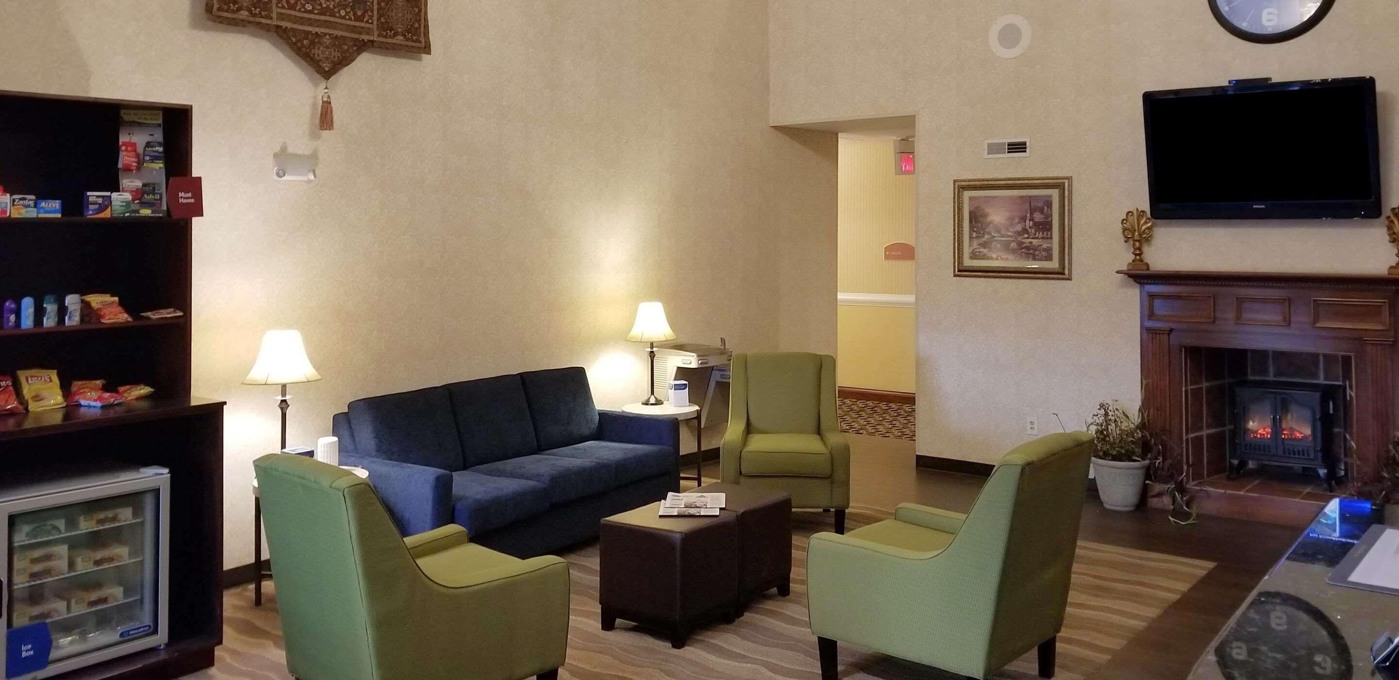 Comfort Suites South Point - Huntington Buitenkant foto