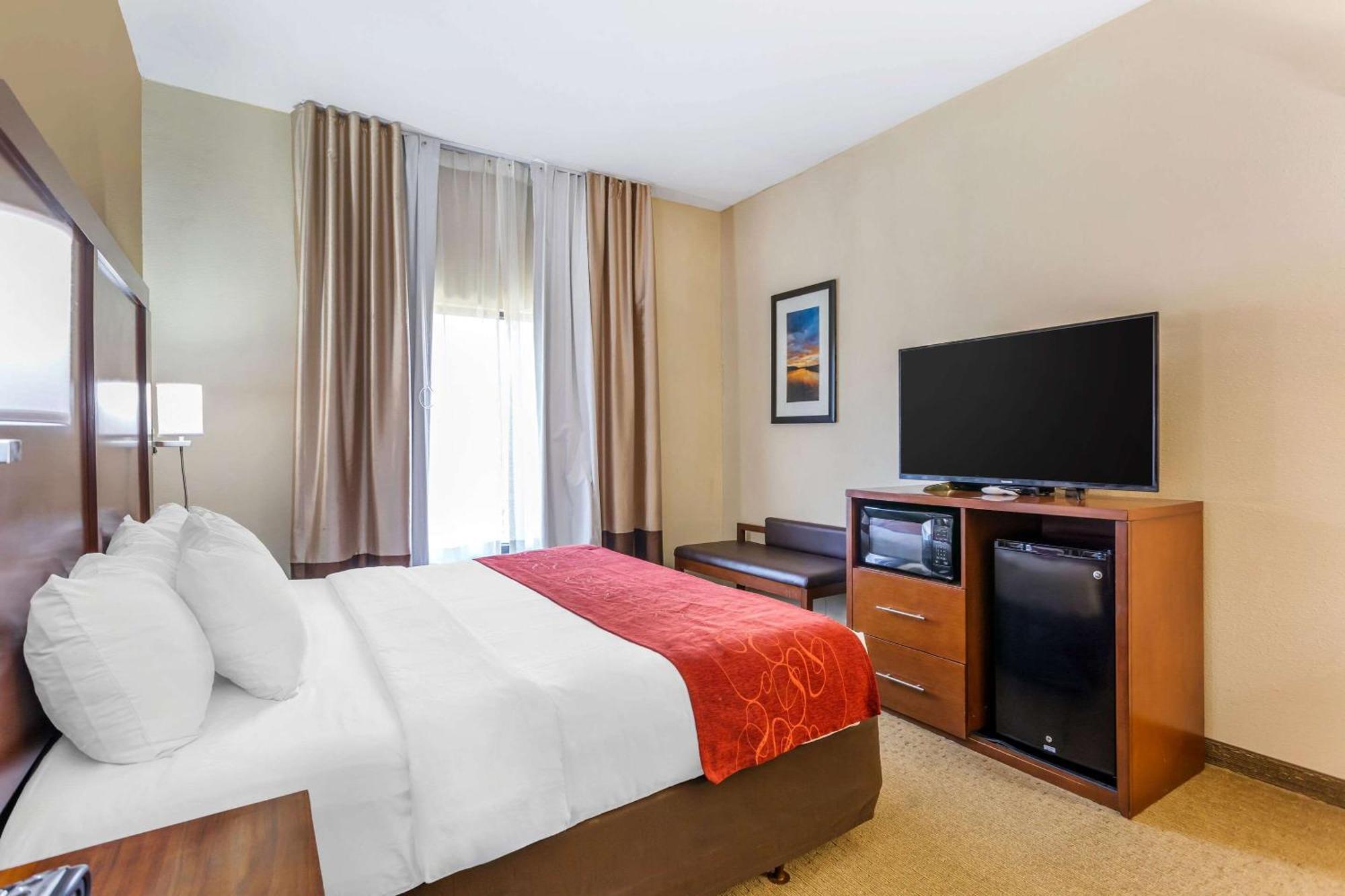 Comfort Suites South Point - Huntington Buitenkant foto